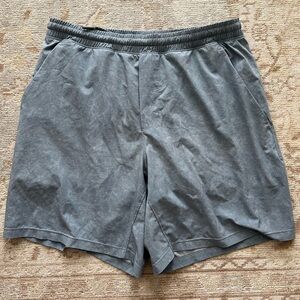 Lululemon Men’s Large Pace Breaker Lined Shorts 5” Blue